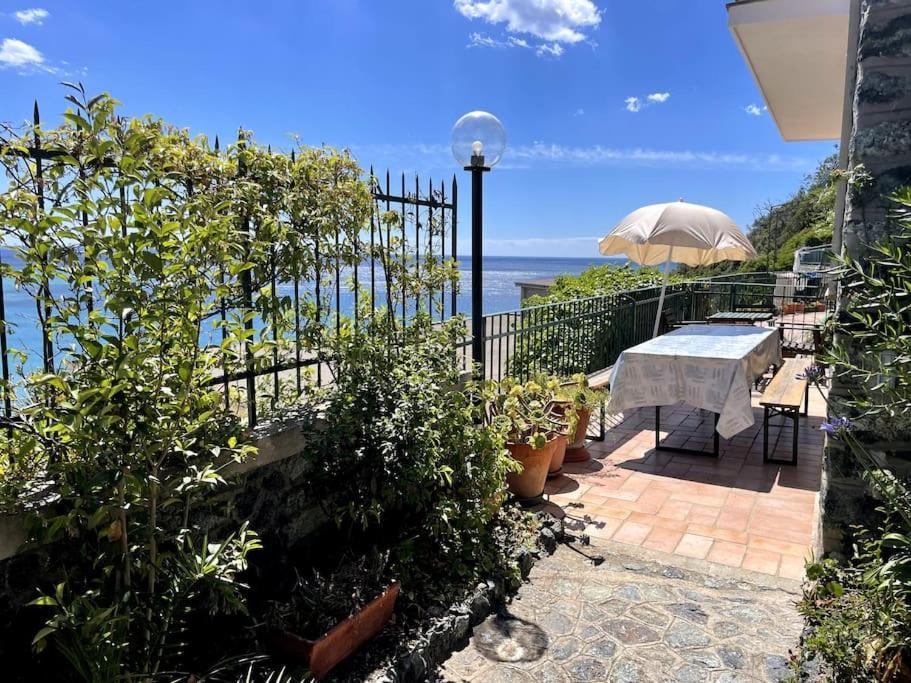 Ocean View Villa With Fast Wi-Fi And Elevator To Town Levanto Bagian luar foto